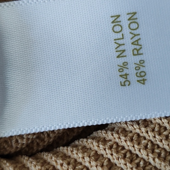 New House of Harlow Tan Crop Top Size M - Picture 5 of 9